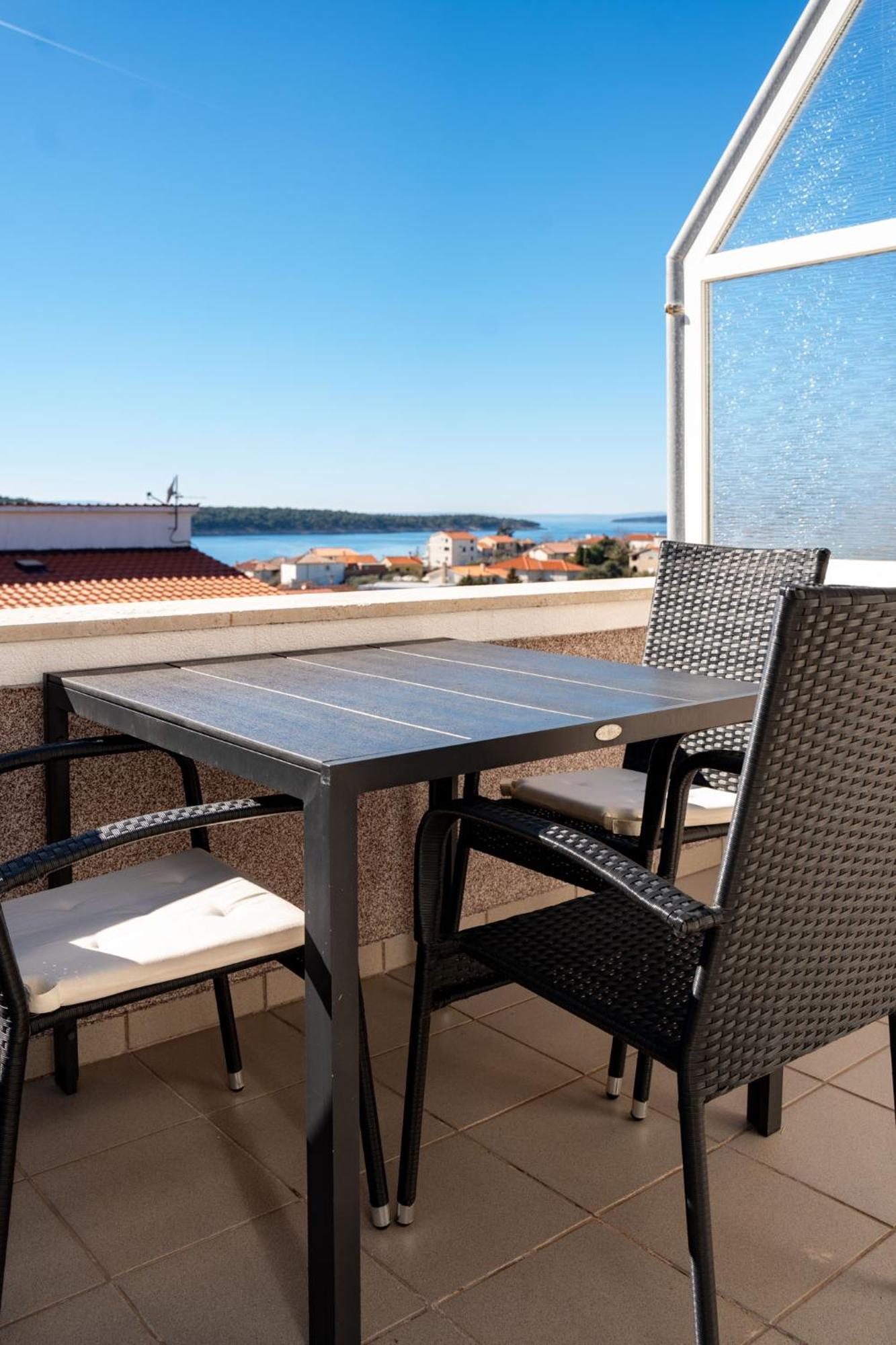 Apartments Casa Barbara 라브 외부 사진